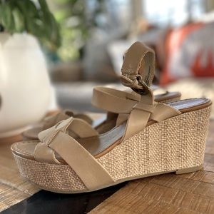 Versatile Wedges